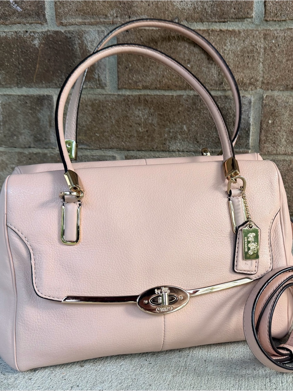 2013 Coach Madison East West Front Flap 
Turn-Lock Satchel 25169 Blush Pink